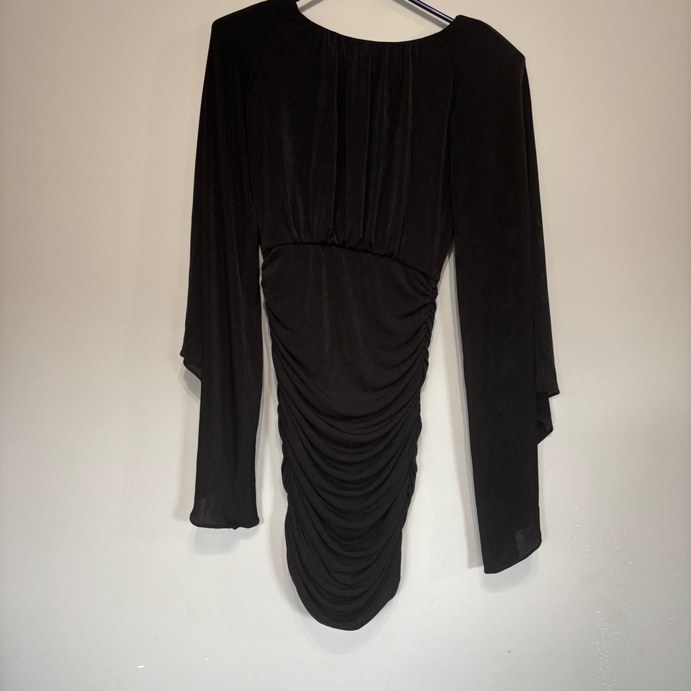 Women's ALEXIA ADMOR Sibyl Draped Sleeve Ruched Mini Dress - Picture 2 of 7
